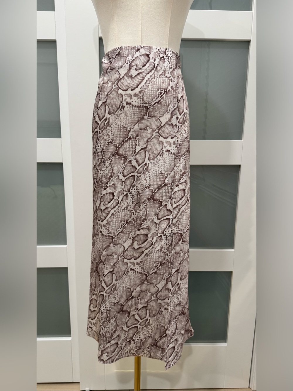 NWOT Skies Are Blue Holly Satin Snakeskin Midi Skirt Brown XS